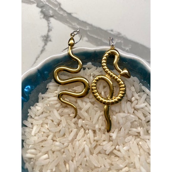 Awesome Snake Earrings! - Picture 3 of 4